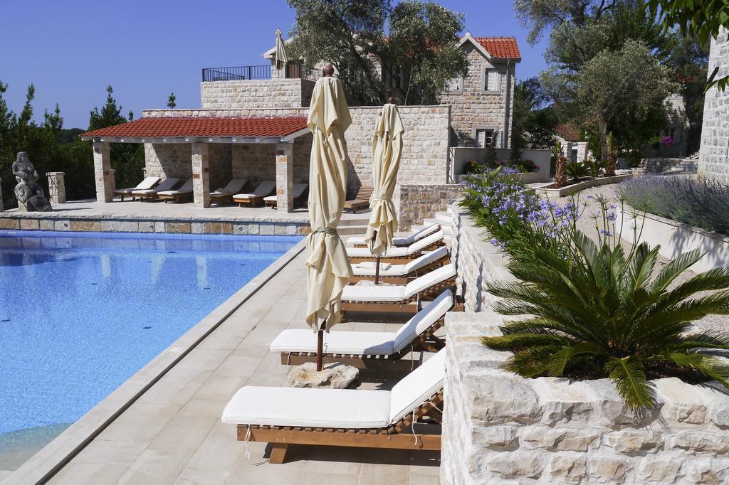 Boutique Hotel Malo Selo Herceg Novi Buitenkant foto